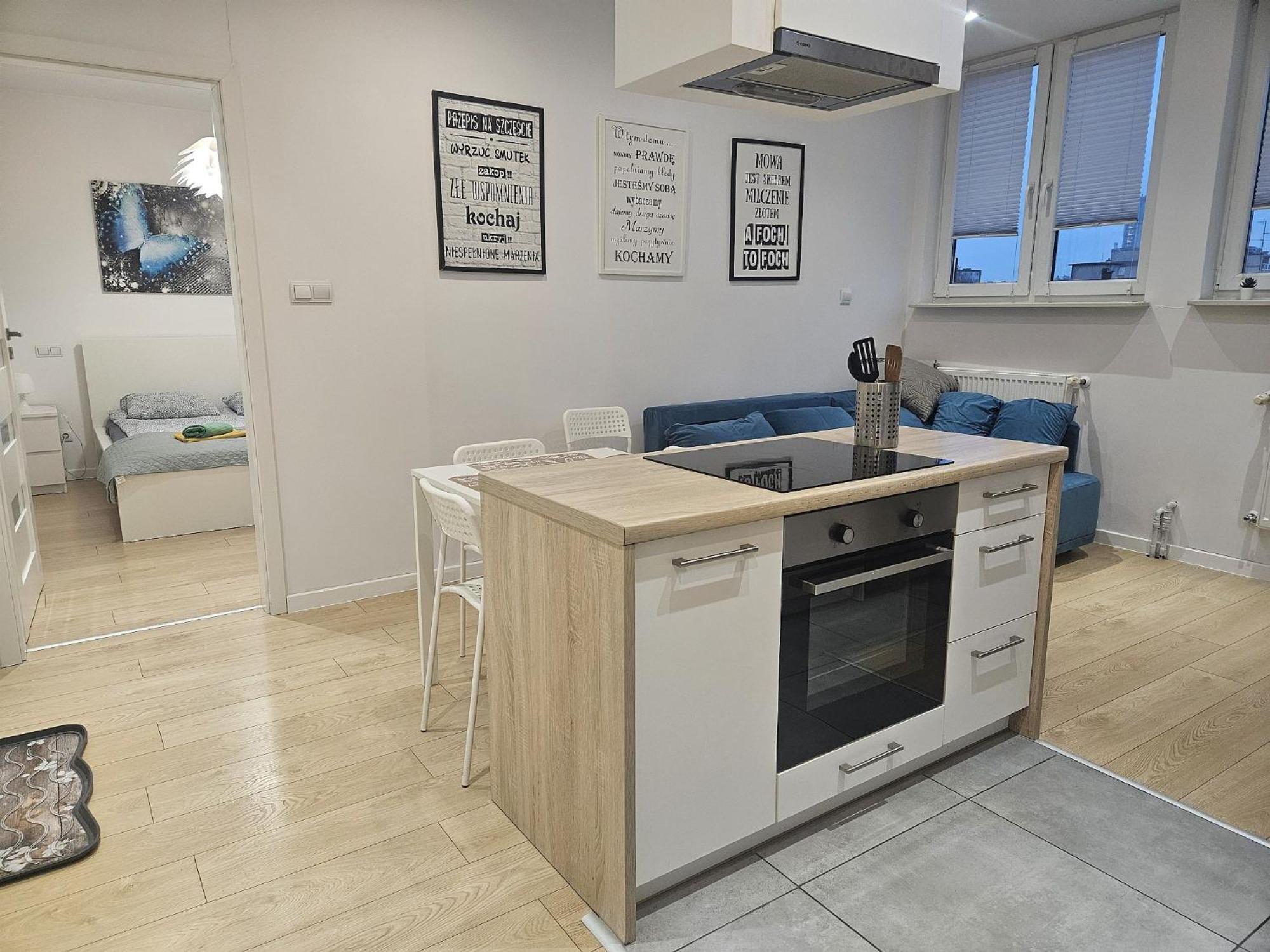 Urban Jungle Apartment In The City Center 비아위스토크 외부 사진